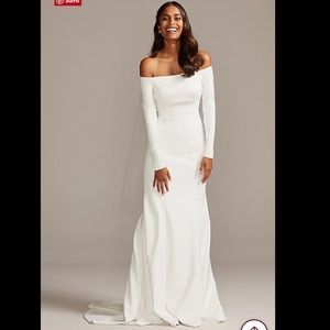 David’s Bridal white crepe long sleeve dress size 14